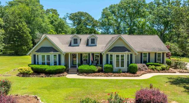 Photo of 95 River Oaks Ln, Cropwell, AL 35054