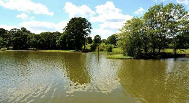 Photo of 145 Maine Dr, Cropwell, AL 35054