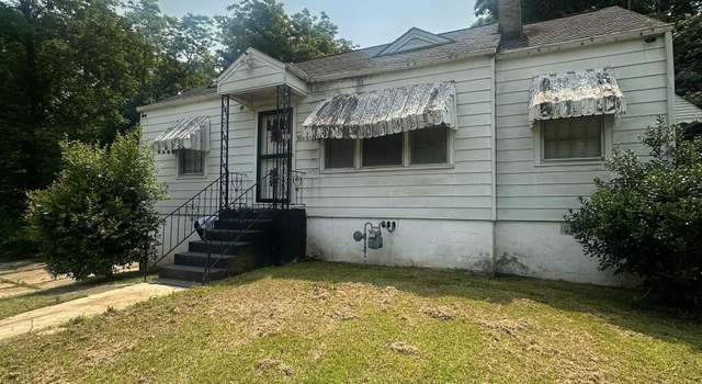 Photo of 800 Rutledge Dr, Midfield, AL 35228