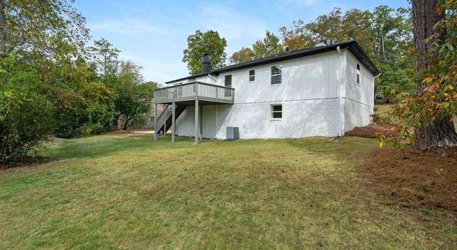 Photo of 2201 Locke Cir, Hoover, AL 35226