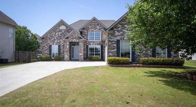 Photo of 1028 Stonecreek Dr, Helena, AL 35080