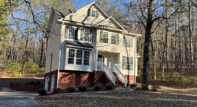 Photo of 243 Woodcrest Dr, Talladega, AL 35160