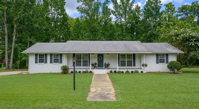 Photo of 2138 Cumberland Rd, Bessemer, AL 35022