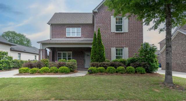 Photo of 753 Provence Dr, Vestavia Hills, AL 35242