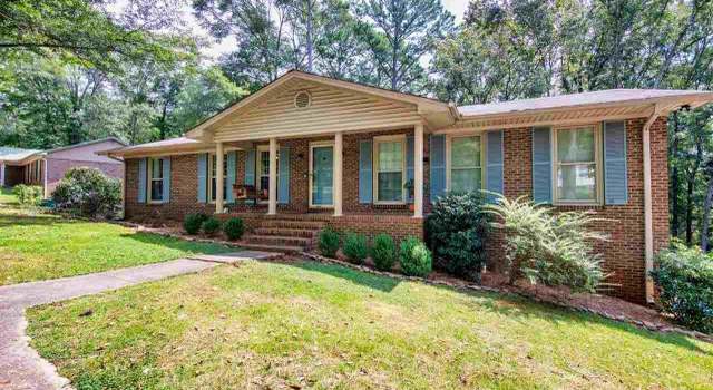 Photo of 390 Shoshone Dr, Montevallo, AL 35115