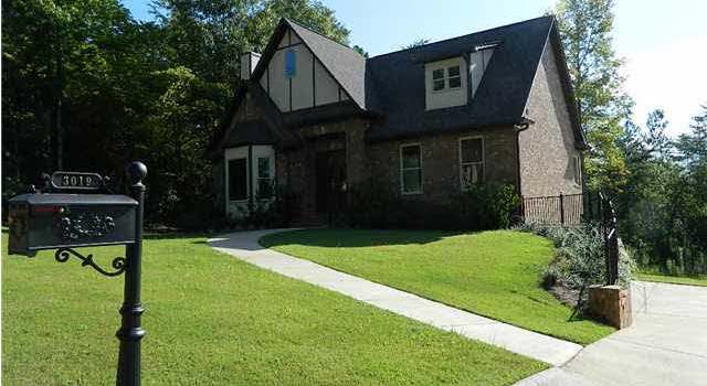 Photo of 3019 Chelsea Ridge Trl, Chelsea, AL 35051