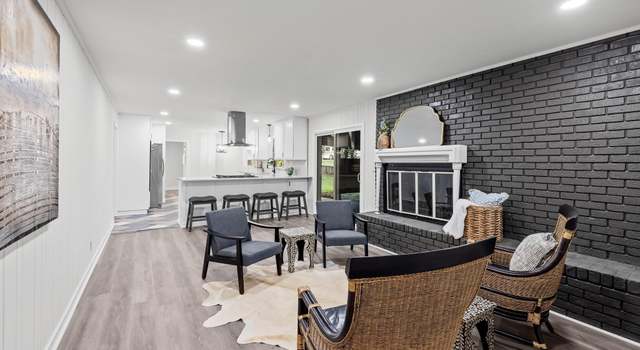 Photo of 457 Avon Cir, Mount Olive, AL 35117