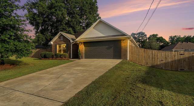 Photo of 3427 Burke Meadow Cir, Fultondale, AL 35068