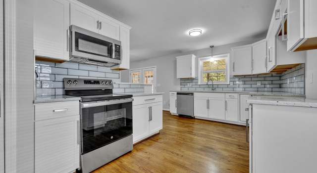 Photo of 6964 Mountain View Dr NE, Pinson, AL 35126