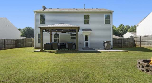 Photo of 817 Huntington Trce, Chelsea, AL 35043