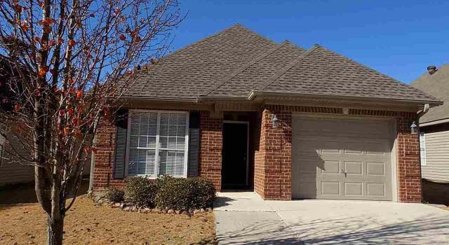 Photo of 330 Forest Lakes Dr, Sterrett, AL 35147