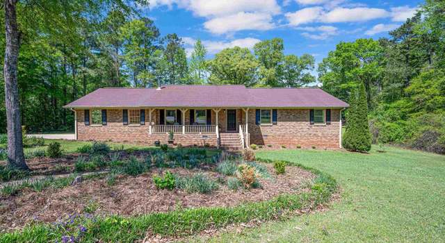 Photo of 129 Hickory St, Childersburg, AL 35044