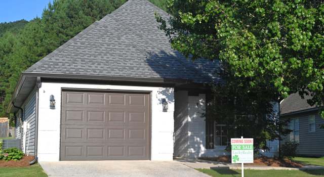 Photo of 2532 Forest Lakes Dr, Sterrett, AL 35147