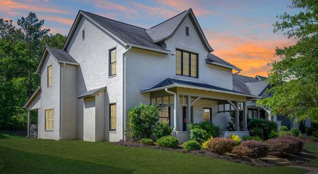Photo of 2492 Montauk Rd, Hoover, AL 35226