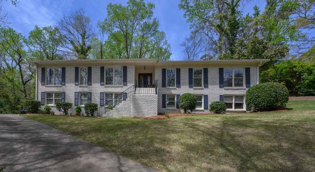 Photo of 3757 Rockhill Rd, Mountain Brook, AL 35223