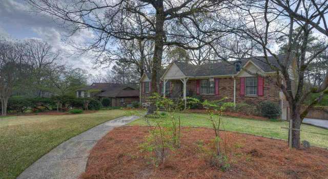 Photo of 1339 Al Seier Rd, Hoover, AL 35226