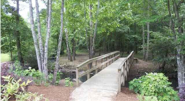 Photo of 2488 Montauk Rd, Hoover, AL 35226