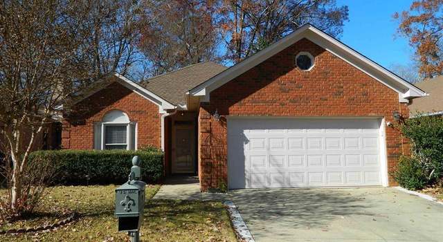 Photo of 1211 Berwick Dr, Hoover, AL 35242