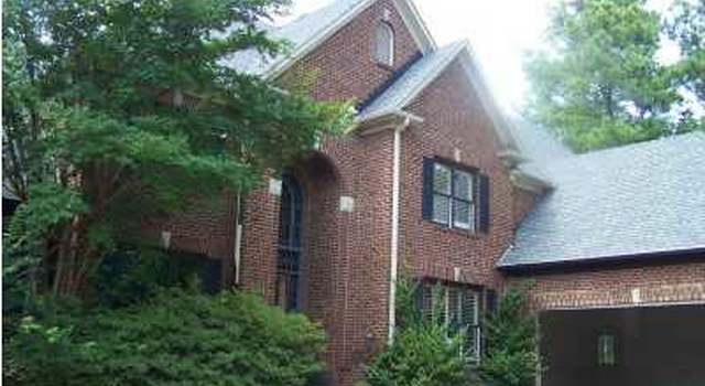 Photo of 106 Swan Lake Cir, Birmingham, AL 35242