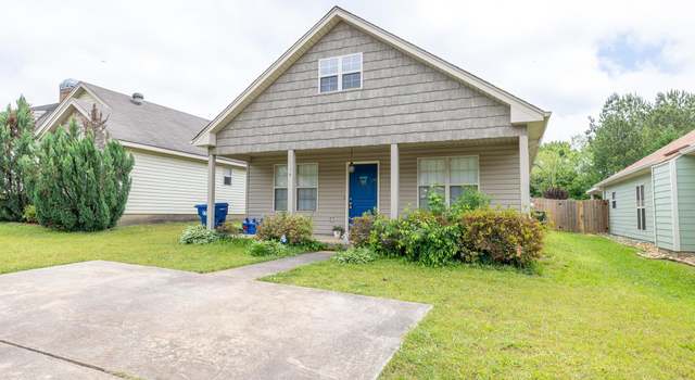 Photo of 584 Fox Run Cir, Pell City, AL 35125
