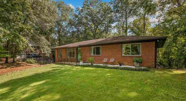 Photo of 3615 Lakeside Dr E, Vestavia Hills, AL 35243