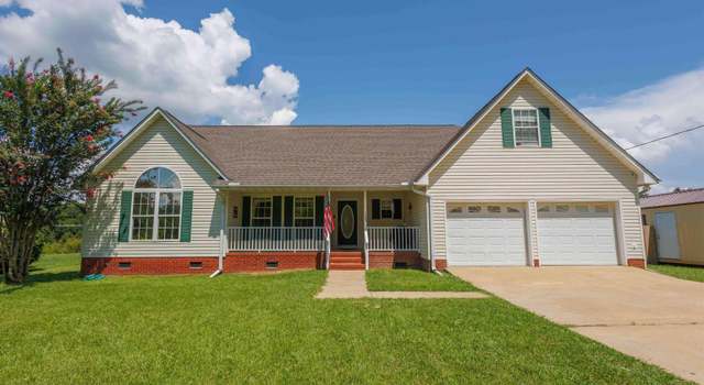 Photo of 123 Meadow Farm Ln, Childersburg, AL 35151