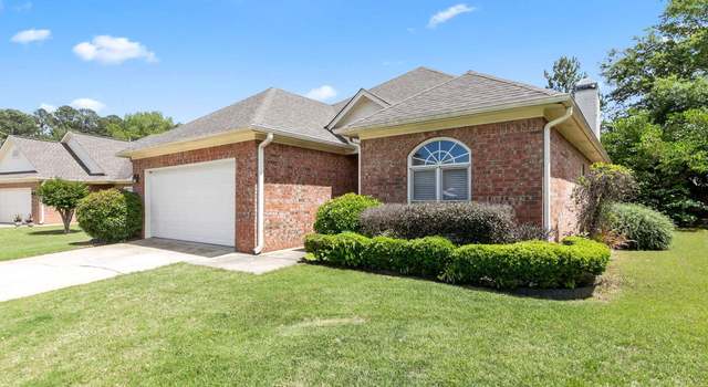 Photo of 3696 Cedar Creek Cir, Trussville, AL 35173