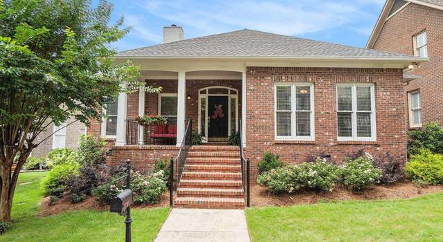 Photo of 1705 Wickingham Cv, Vestavia Hills, AL 35243