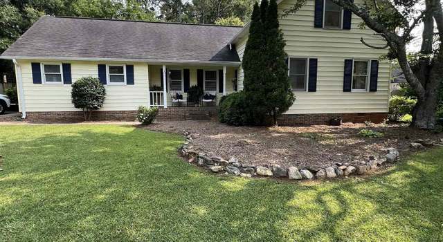 Photo of 1015 Tomahawk Dr, Talladega, AL 35160
