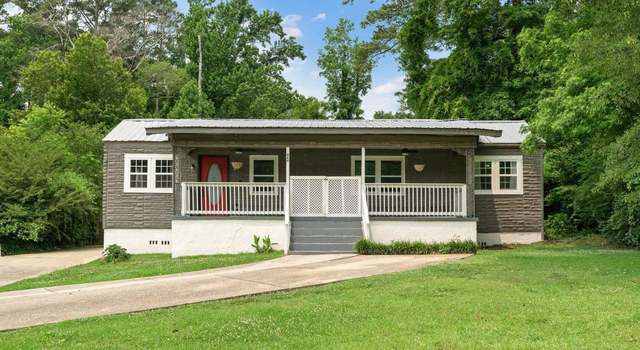 Photo of 444 E Forest Dr, Irondale, AL 35235
