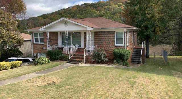 Photo of 1429 Matt Leonard Dr, Birmingham, AL 35211