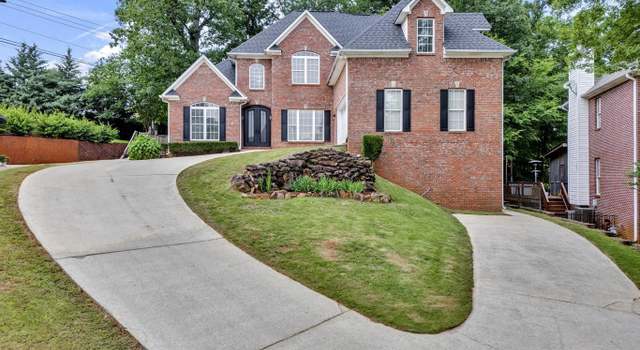 Photo of 4728 Red Leaf Cir, Hoover, AL 35226
