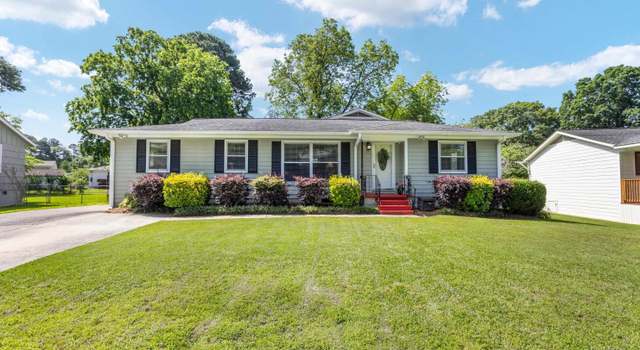 Photo of 637 Edgemoor Dr, Homewood, AL 35209