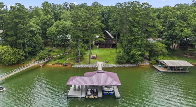 Photo of 137 Lakeview Dr, Logan, AL 35098