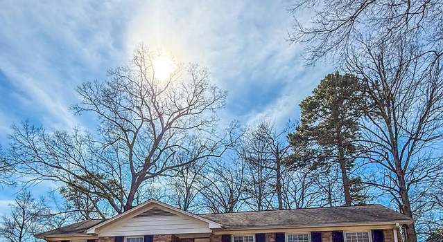 Photo of 2987 Donita Ct, Vestavia Hills, AL 35243