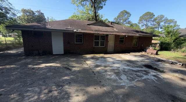 Photo of 1055 Lynwood Dr, Montgomery, AL 36111