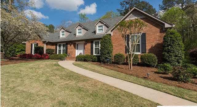 Photo of 1105 Lakeridge Dr, Hoover, AL 35244