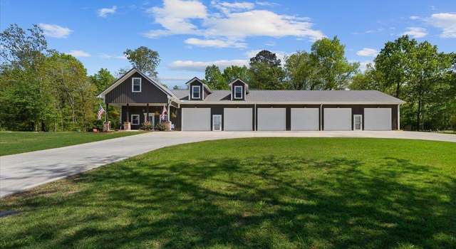 Photo of 1299 Lakeshore Dr, Oneonta, AL 35121