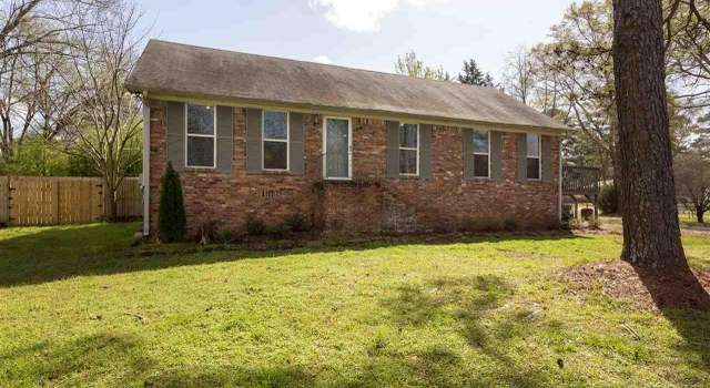 Photo of 6796 Sunny Dell Dr, Hueytown, AL 35023