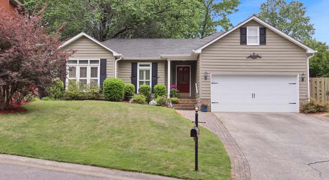 Photo of 2584 Crossgate Pl, Vestavia Hills, AL 35216