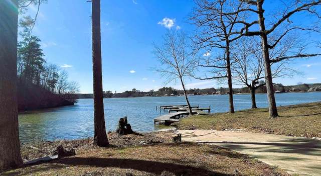Photo of 211 Shore Side Ln #211, Sylacauga, AL 35151
