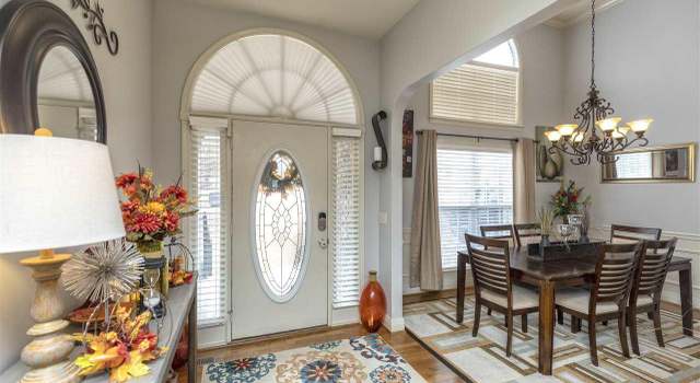 Photo of 196 Oaklyn Hills Dr, Chelsea, AL 35043