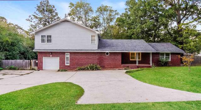 Photo of 7400 Franklin Dr, Bessemer, AL 35023