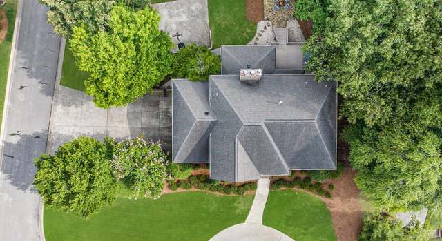 Photo of 4100 Kinross Cir, Birmingham, AL 35242