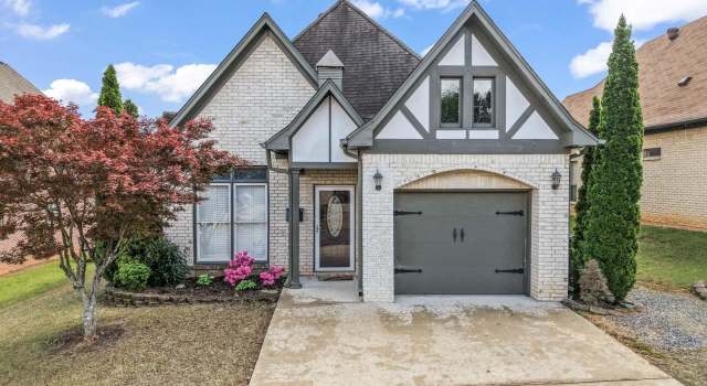 Photo of 2035 Tudor Ln, Moody, AL 35004