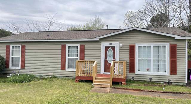 Photo of 3008 Elmyra Dr, Birmingham, AL 35221