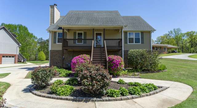 Photo of 731 Parker Dr, Gardendale, AL 35071