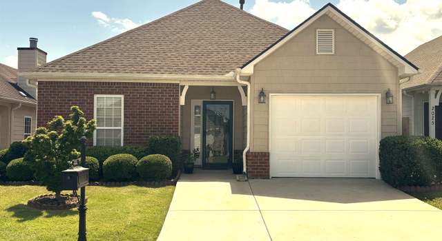 Photo of 2021 Fairbank Cir, Chelsea, AL 35043