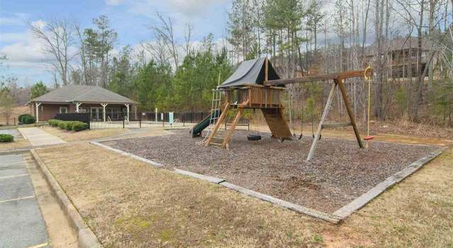 Photo of 309 Bent Creek Way, Chelsea, AL 35043