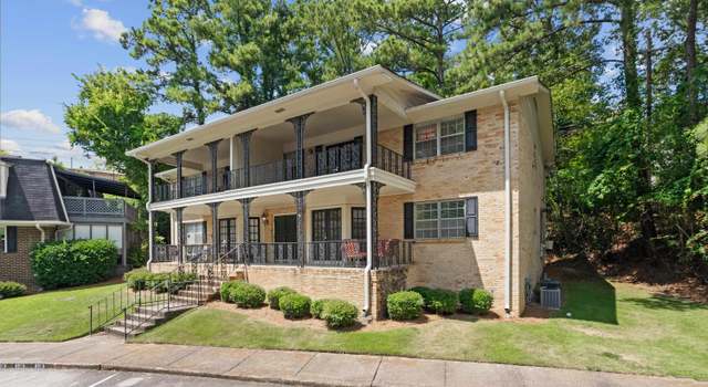 Photo of 851 Vestavia Villa Ct Unit A, Vestavia Hills, AL 35226